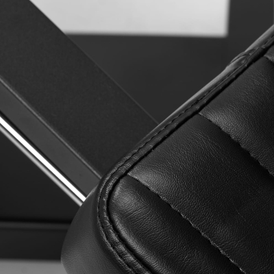 Fotel do Tatuażu Pro Ink 611 z Regulowanym Podnóżkiem